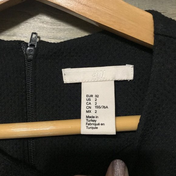 H&M Black Jumpsuit/Romper Size 2 - Picture 7 of 7